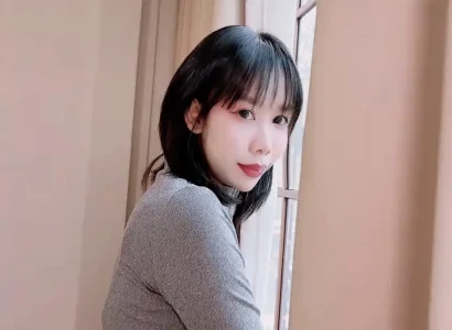 Em gái xinh lồn múp thuê phòng trọ rồi nện với chủ